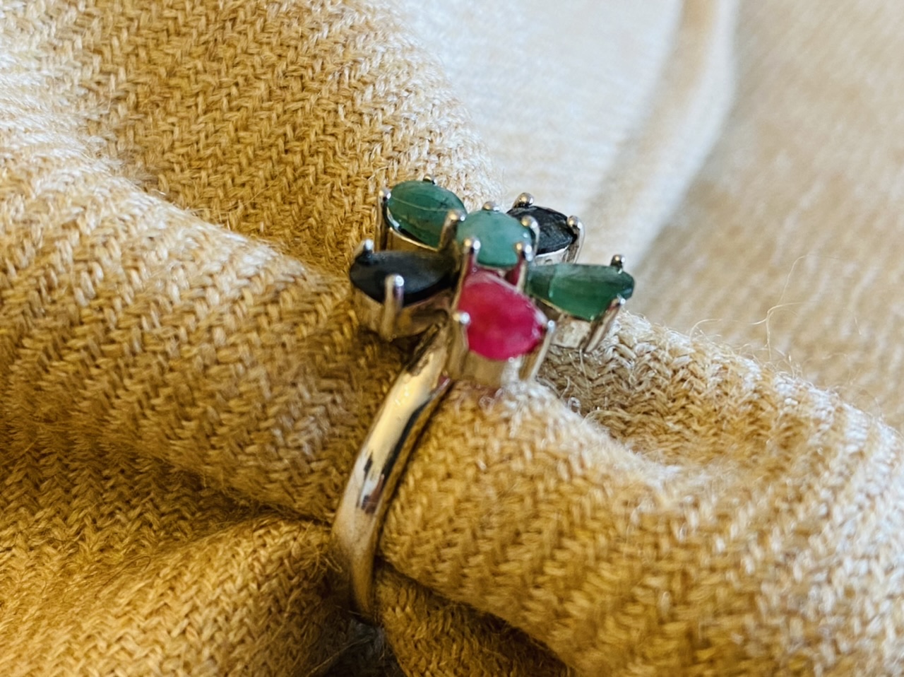 08F748DF-BD12-475A-A03D-C7F6BA11A6B9